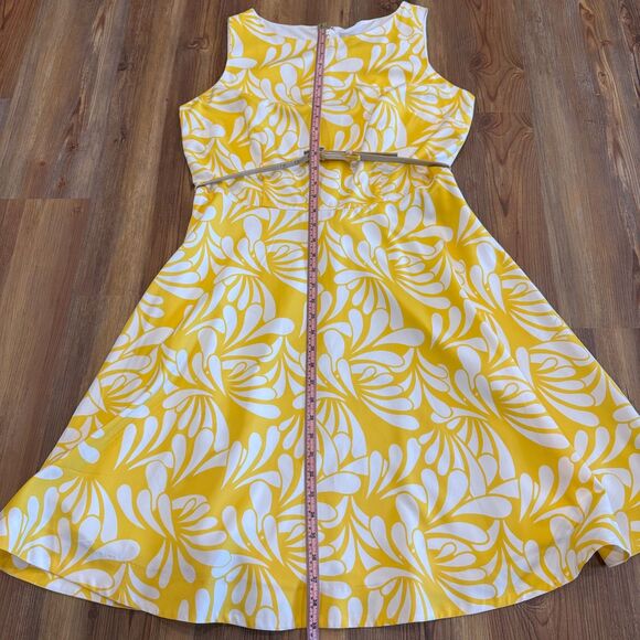 Banana Republic Yellow Floral Dress Belted Fit & Flare Size 14 - Picture 9 of 10